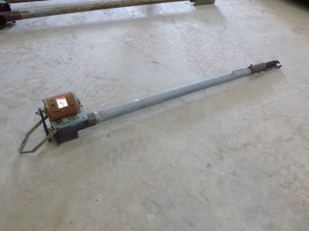 3.5″ Auger, 8.5′ long